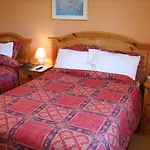 Avenue House Bed & Breakfast 3*
