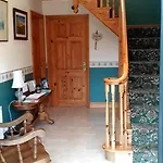 Avenue House Bed & Breakfast 3*