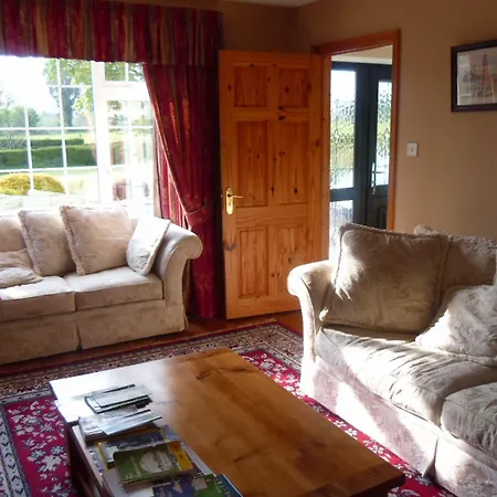 Frühstückspension Lake Avenue House 3*