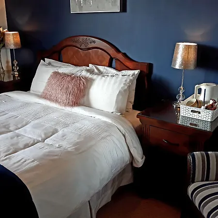 Avenue House Bed & Breakfast 3*