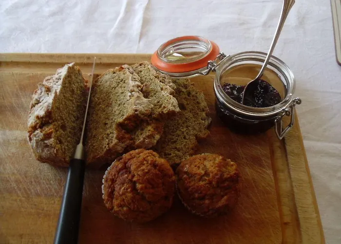 Avenue House Bed & Breakfast