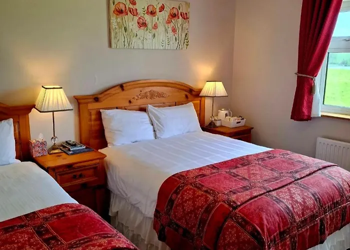 Avenue House 3* בליקונול