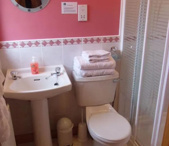 Couette-café Avenue House 3*